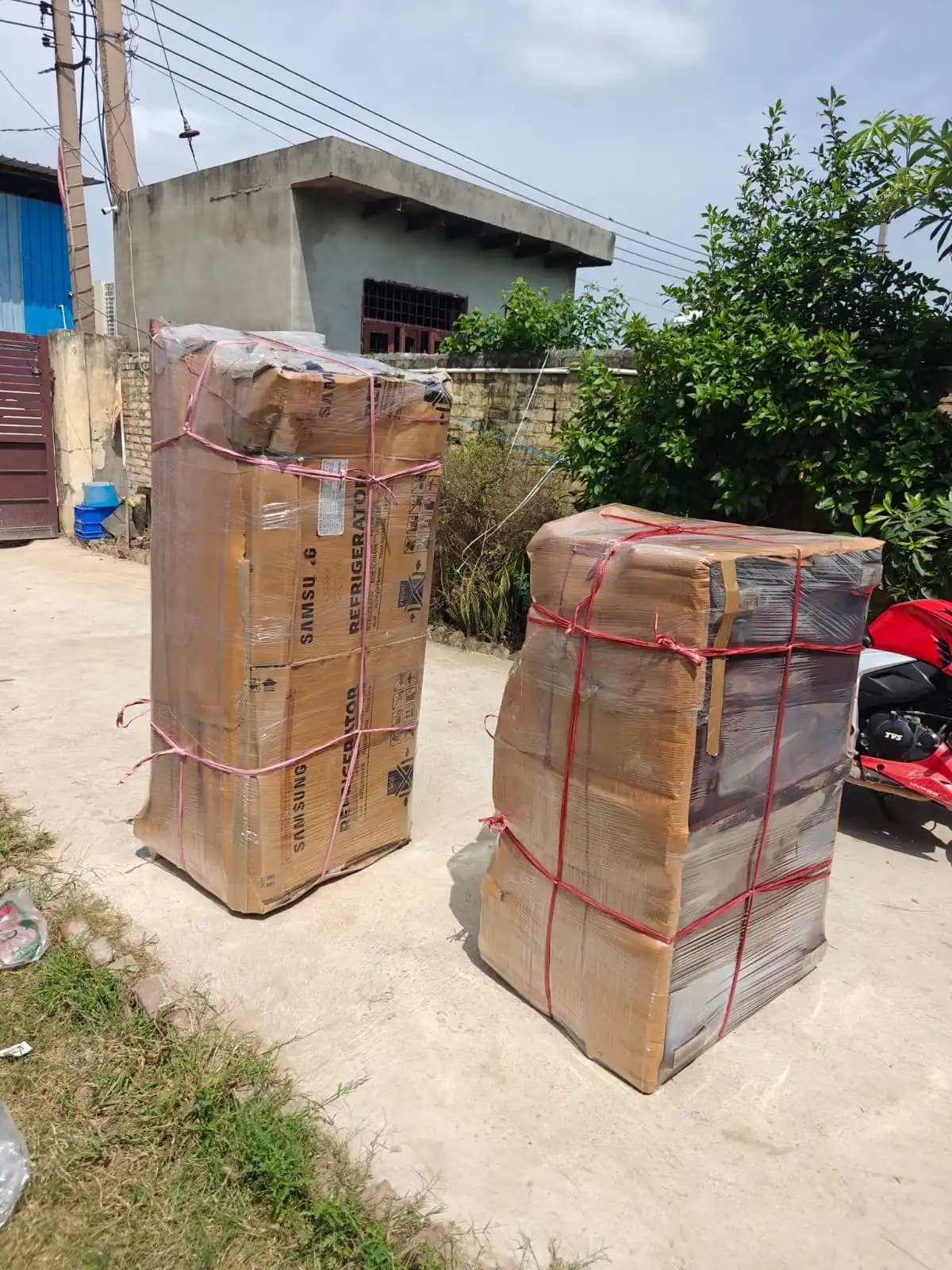 Packing and moving service 36