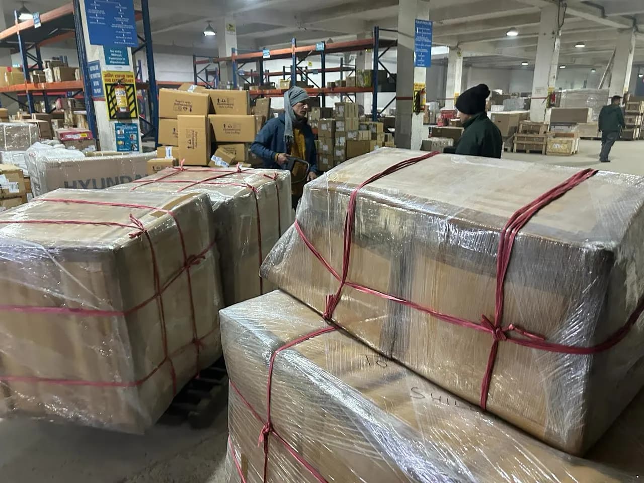 Household goods packing and home shifting service by Safexpress - 52