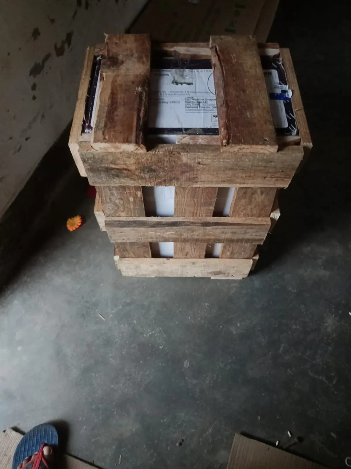 Wooden packing service for safe goods transportation by Safexpress - 74
