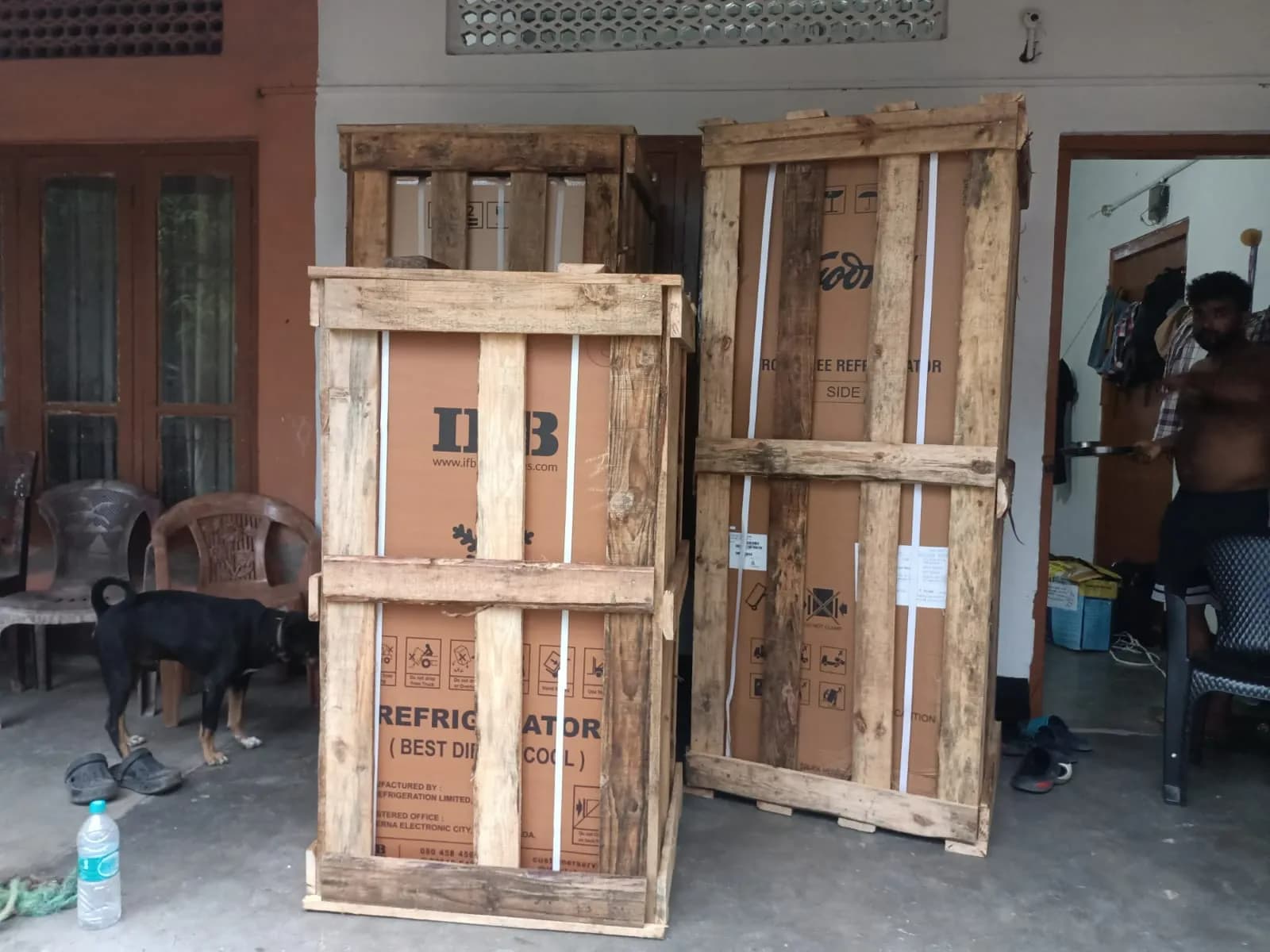 Wooden packing service for safe goods transportation by Safexpress - 76